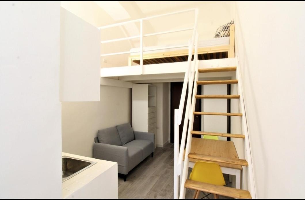 Central Guest House Nápoly Kültér fotó
