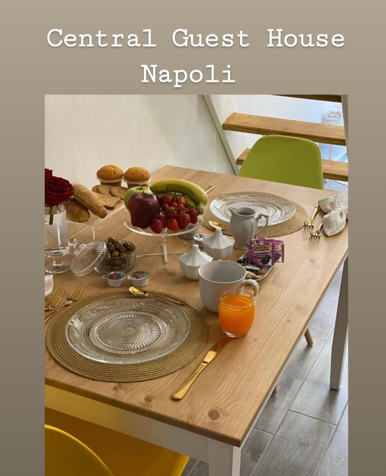 Central Guest House Nápoly Kültér fotó